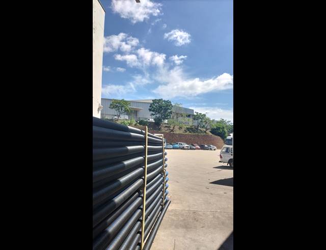 1,671M² FACTORY TO LET IN RIVERHORSE VALLEY